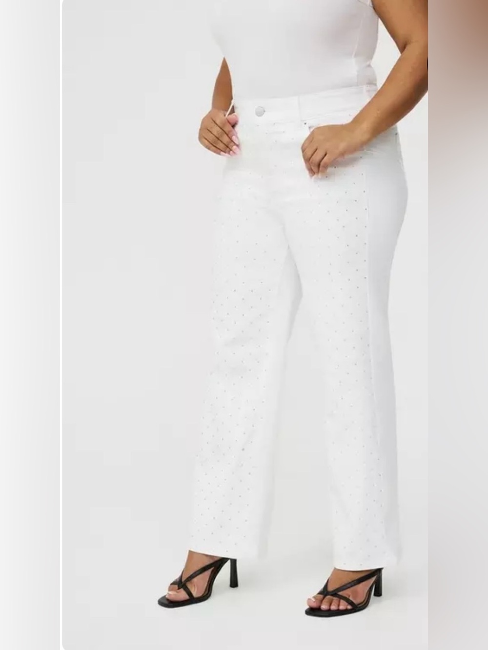 Torrid NWT bombshell wide leg super soft high-rise white denim rhinestones 24S